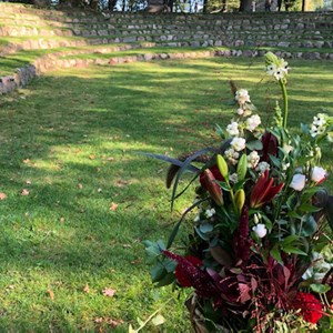 Indvielse af Skibelund Krat - blomster og amfiteater
